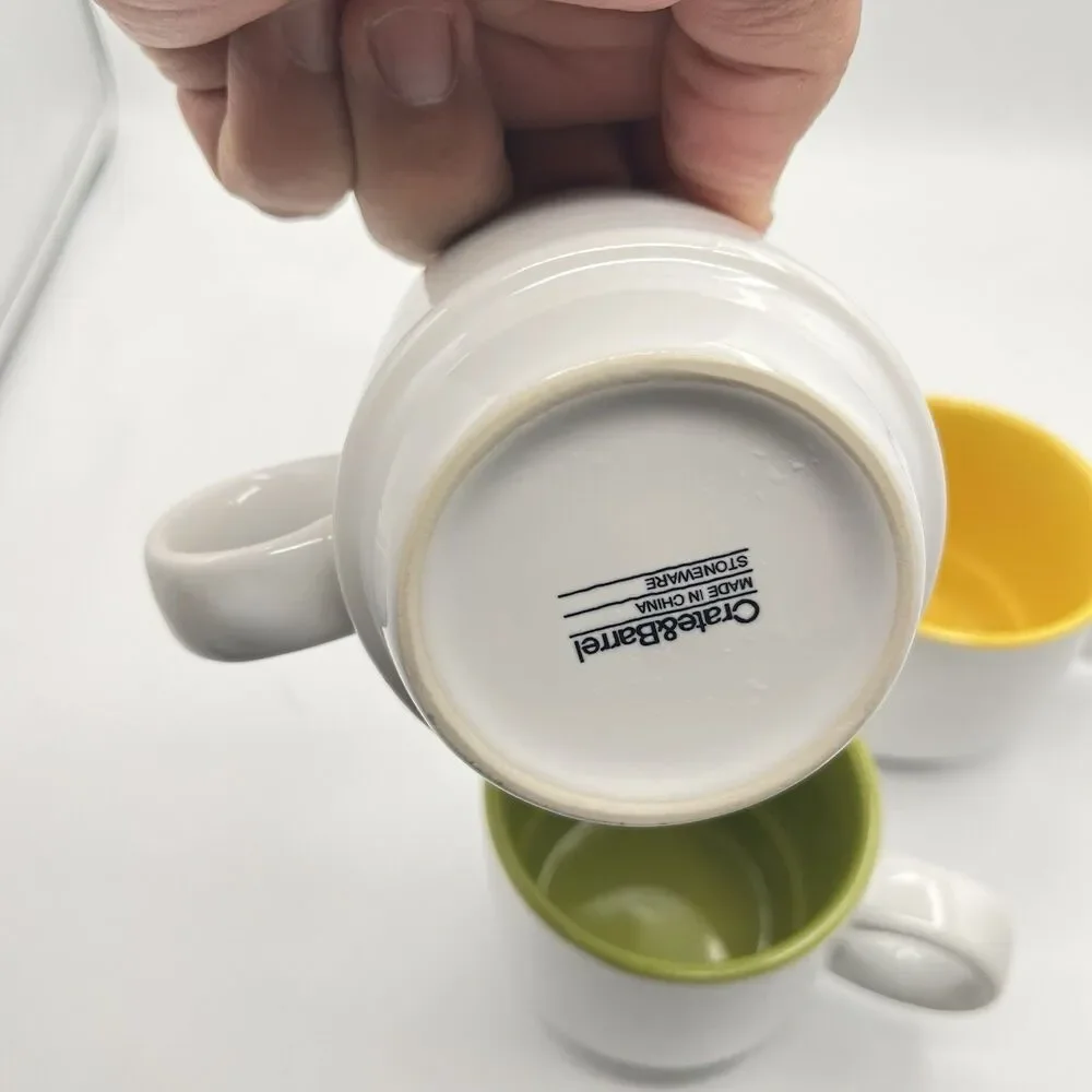 Crate and Barrel Stackable Cups Mugs White with 1 Green and 3 Yellow inside